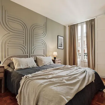 Nicoya - 3 Bedrooms And Balcony In Eixample Dreta Apartment Barcelona