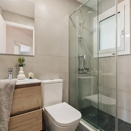 Nicoya - 3 Bedrooms And Balcony In Eixample Dreta *