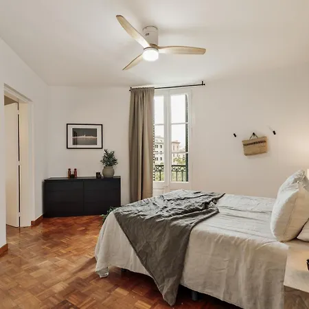Apartment Nicoya - 3 Bedrooms And Balcony In Eixample Dreta